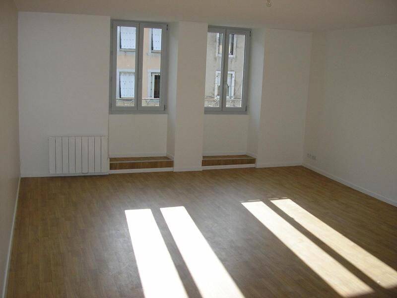 Appartement 3 pièces 73 m² · à Nantua · 73 m² · 484 €/mois