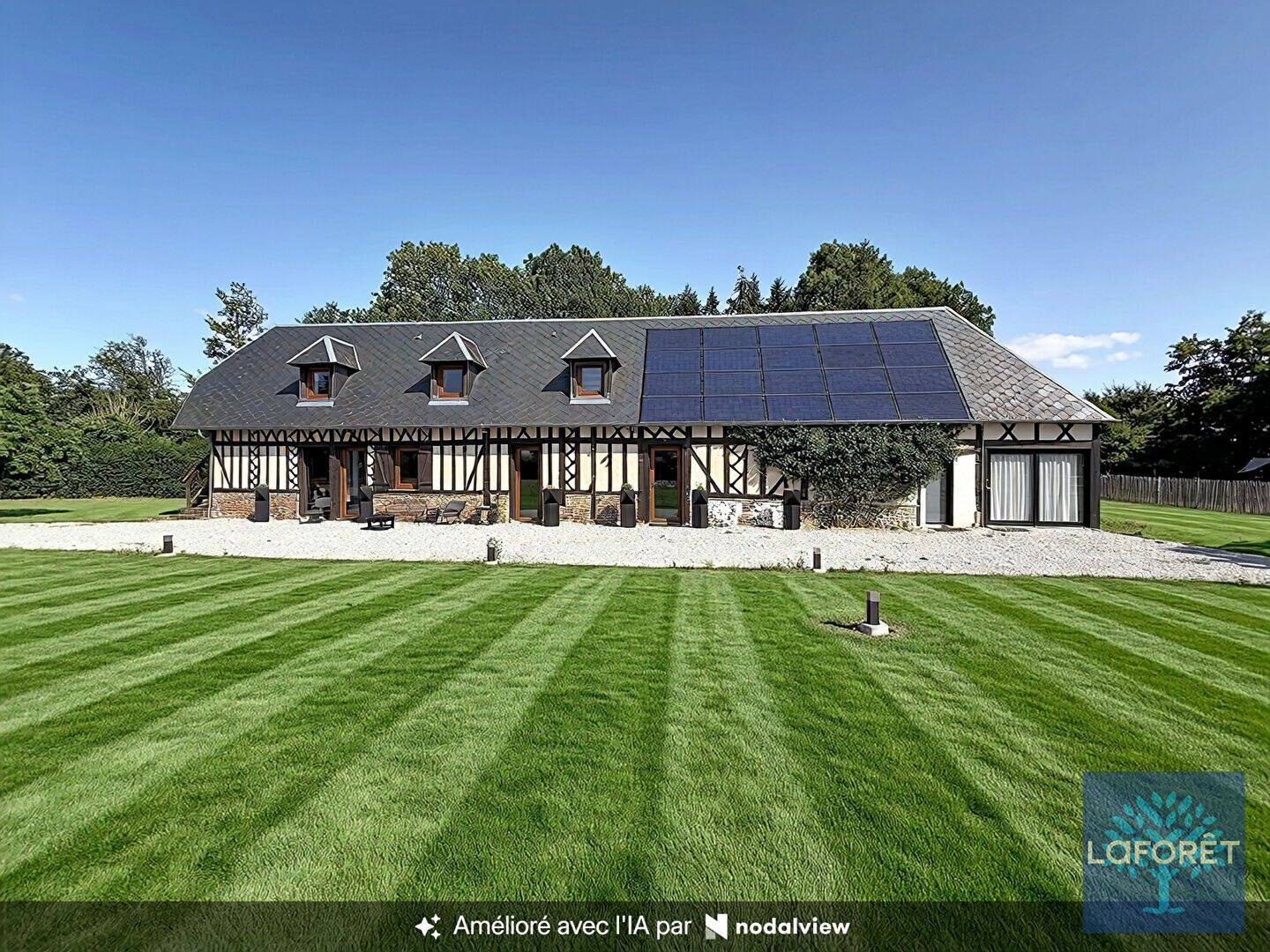 Maison 5 pièces 175 m² · à Bernay · 175 m² · 498 500 €