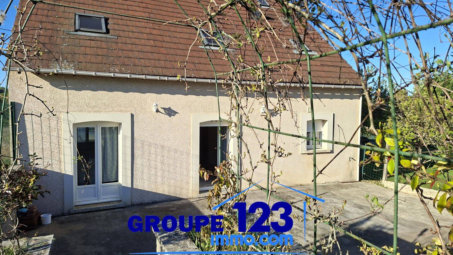 Maison 7 pièces 195 m² · à Montholon · 195 m² · 212 000 €