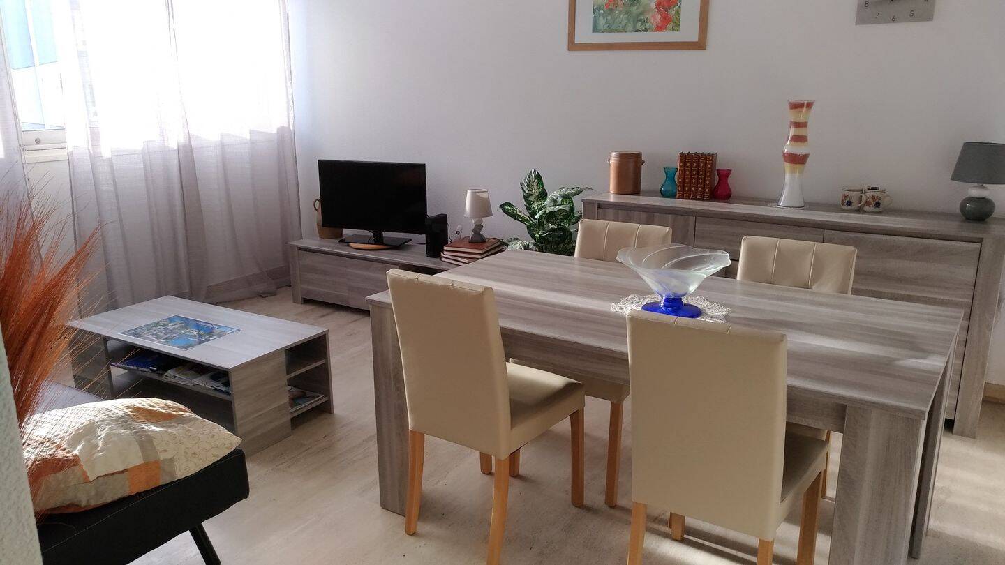 Appartement 2 pièces 52 m² · à Marseille 4ème Arrondissement · 52 m² · 145 000 €