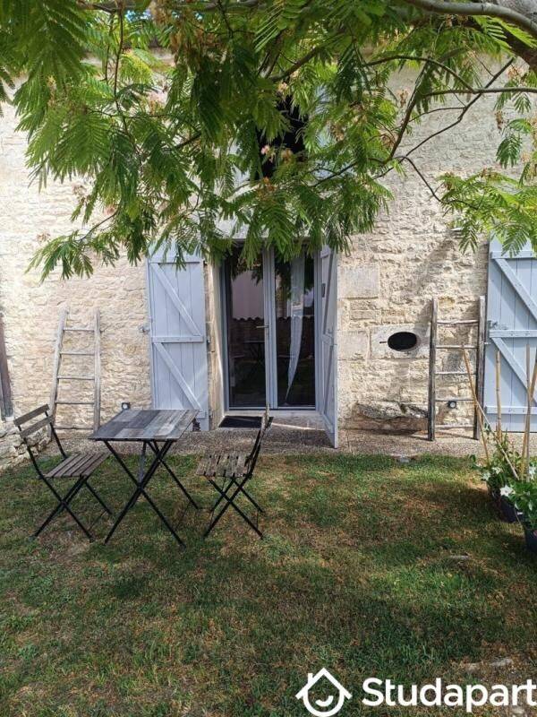 Appartement 1 pièce 20 m² · à Aigrefeuille-d'Aunis · 20 m² · 480 €