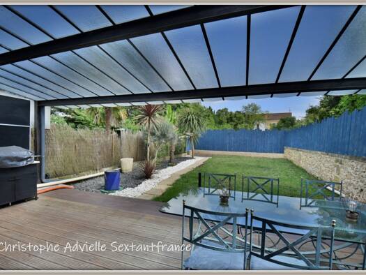 Maison à vendre 284 000 € 6 pièces 4 chambres 164 m² 212 m² de terrain Vieux Bergerac Bergerac 24100