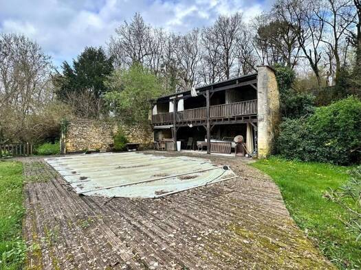 Maison à vendre 75 000 € 2 pièces 1 chambre 110 m² 3 266 m² de terrain Saint-Sauvant 17610