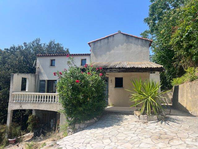 Maison 4 pièces 114 m² · à Nice · 113,5 m² · 569 000 €