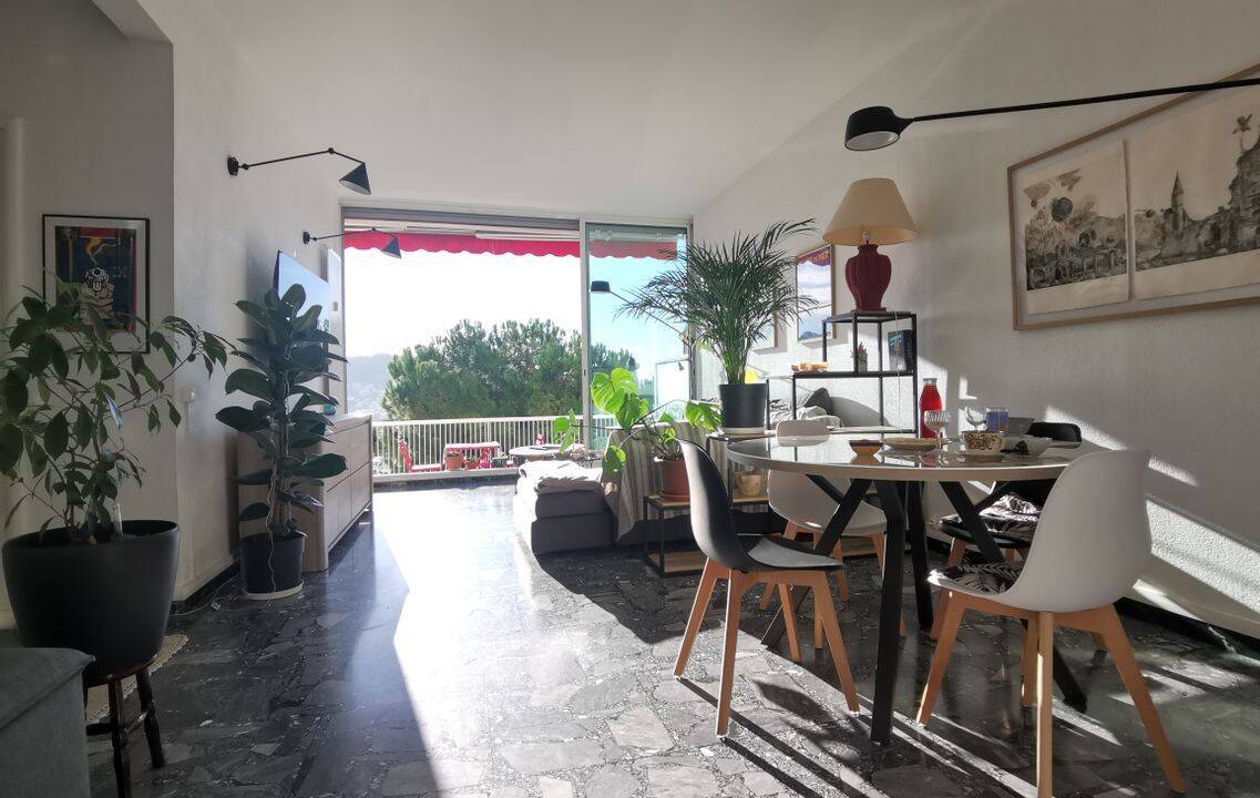 Appartement 3 pièces 77 m² · à Nice · 77 m² · 1 690 €