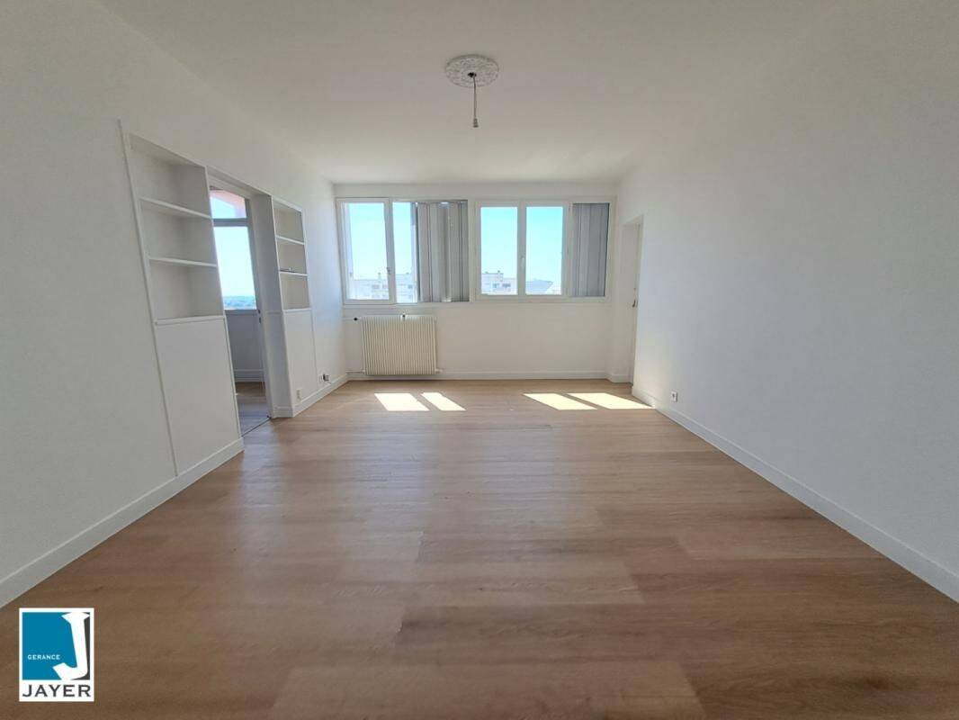 Appartement 4 pièces 60 m² · à Chalon-sur-Saône · 60 m² · 820 €