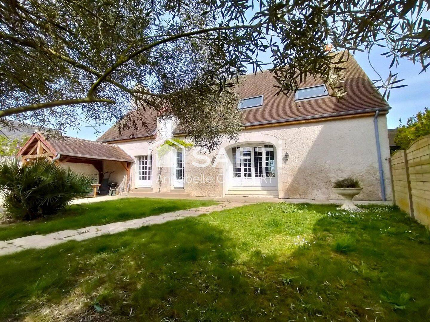 Maison 4 pièces 105 m² · à Châteaudun · 105 m² · 158 000 €