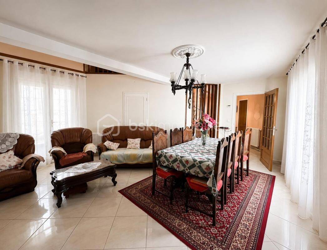 Maison 6 pièces 113 m² · à La Chapelle-Saint-Mesmin · 113 m² · 212 000 €
