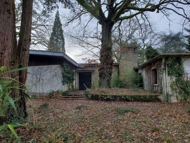 Terrain constructible à vendre 1 595 000 € 2 600 m² de terrain Bourg-La Feuillaume Nord La Celle-Saint-Cloud 78170