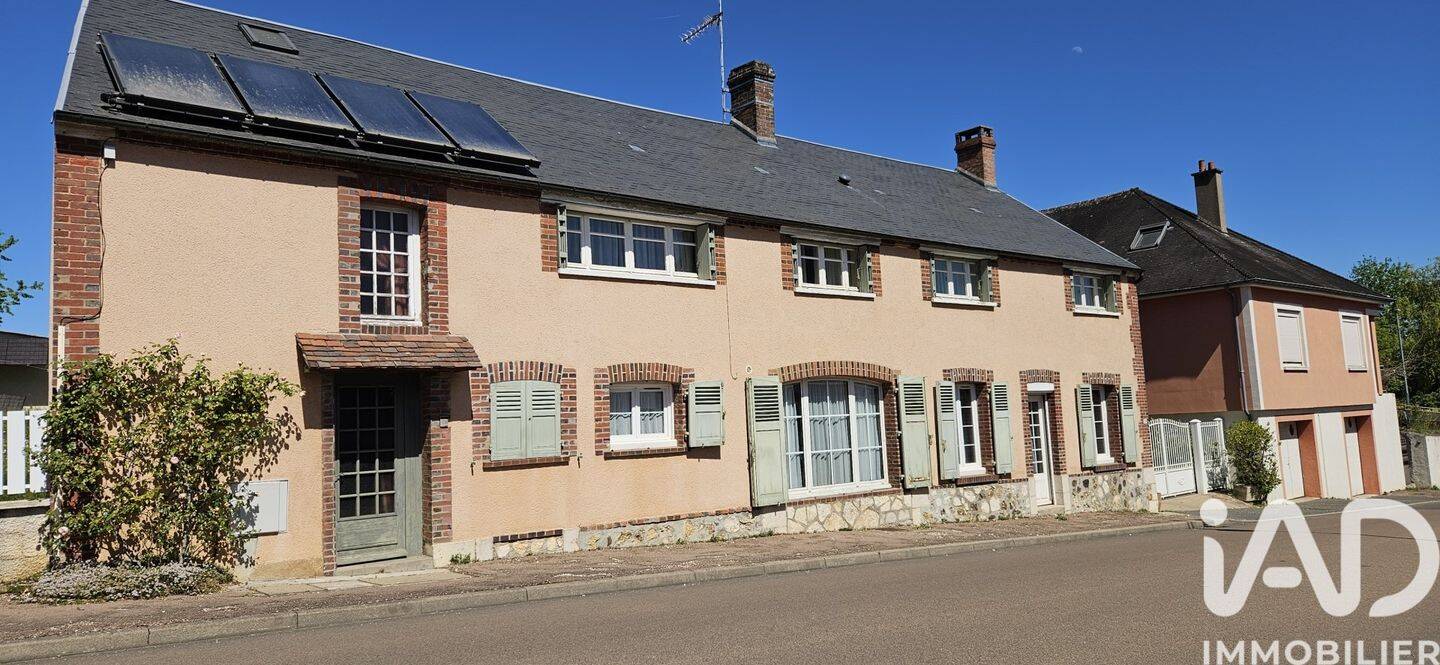 Maison 6 pièces 268 m² · à Bléneau · 268 m² · 209 500 €
