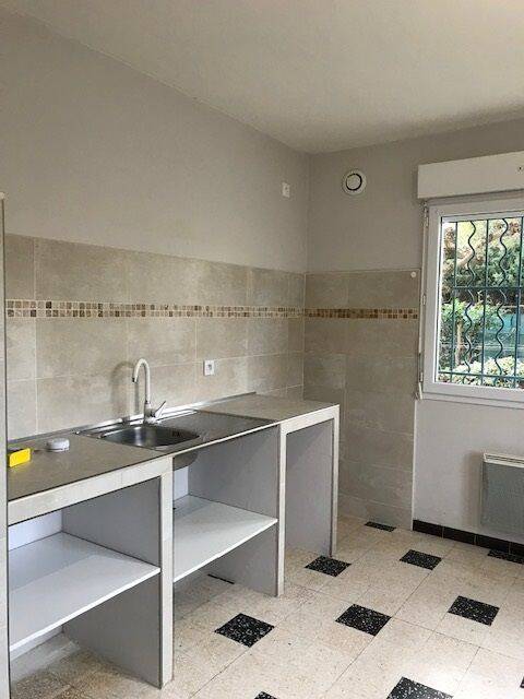 Appartement 3 pièces 68 m² · à Nîmes · 67,9 m² · 818 €/mois
