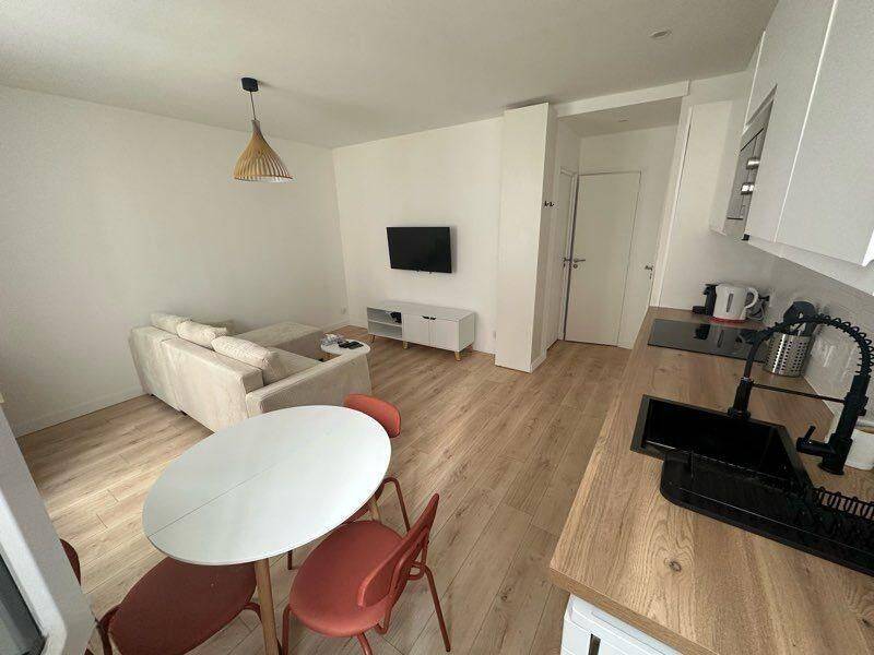 Appartement 2 pièces 35 m² · à Clichy · 35 m² · 1 490 €/mois