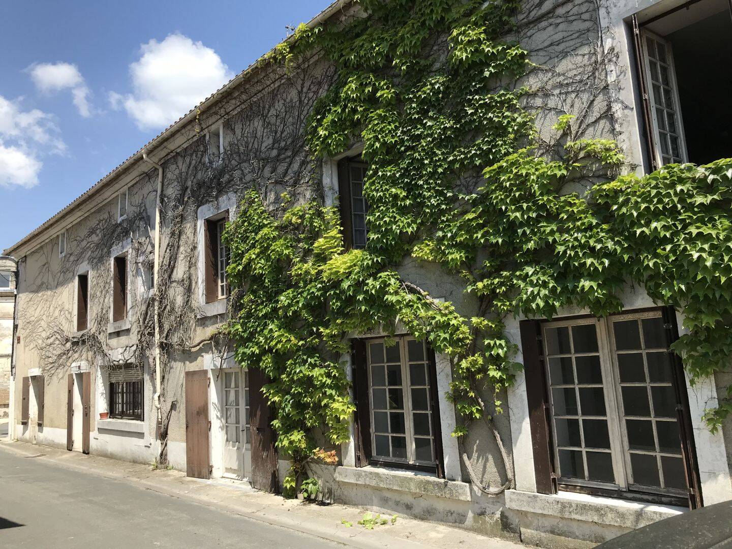 Maison 7 pièces 220 m² · à Mareuil en Périgord · 220 m² · 71 500 €