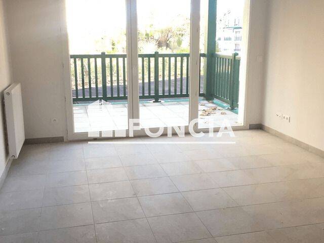 Appartement 3 pièces 60 m² · à Saint-Pierre-d'Irube · 59,5 m² · 800 €/mois