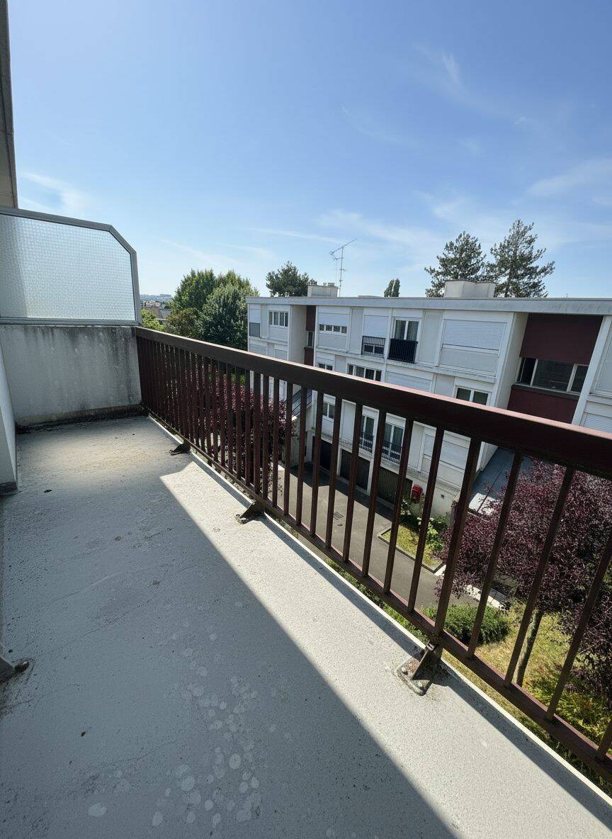 Appartement 3 pièces 65 m² · à Rosny-sous-Bois · 64,8 m² · 199 900 €