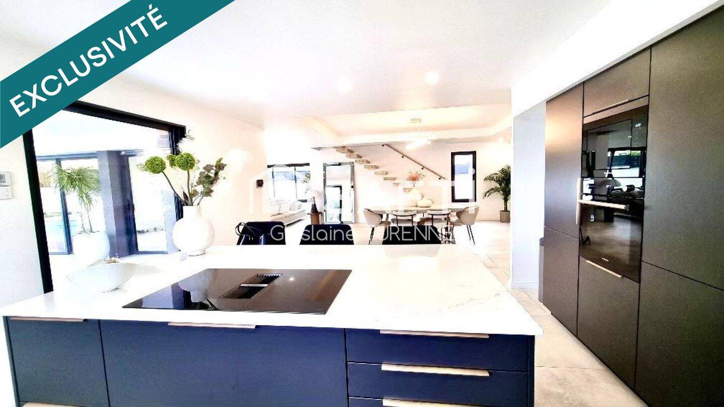 Maison 6 pièces 222 m² · à Tournefeuille · 222 m² · 945 000 €