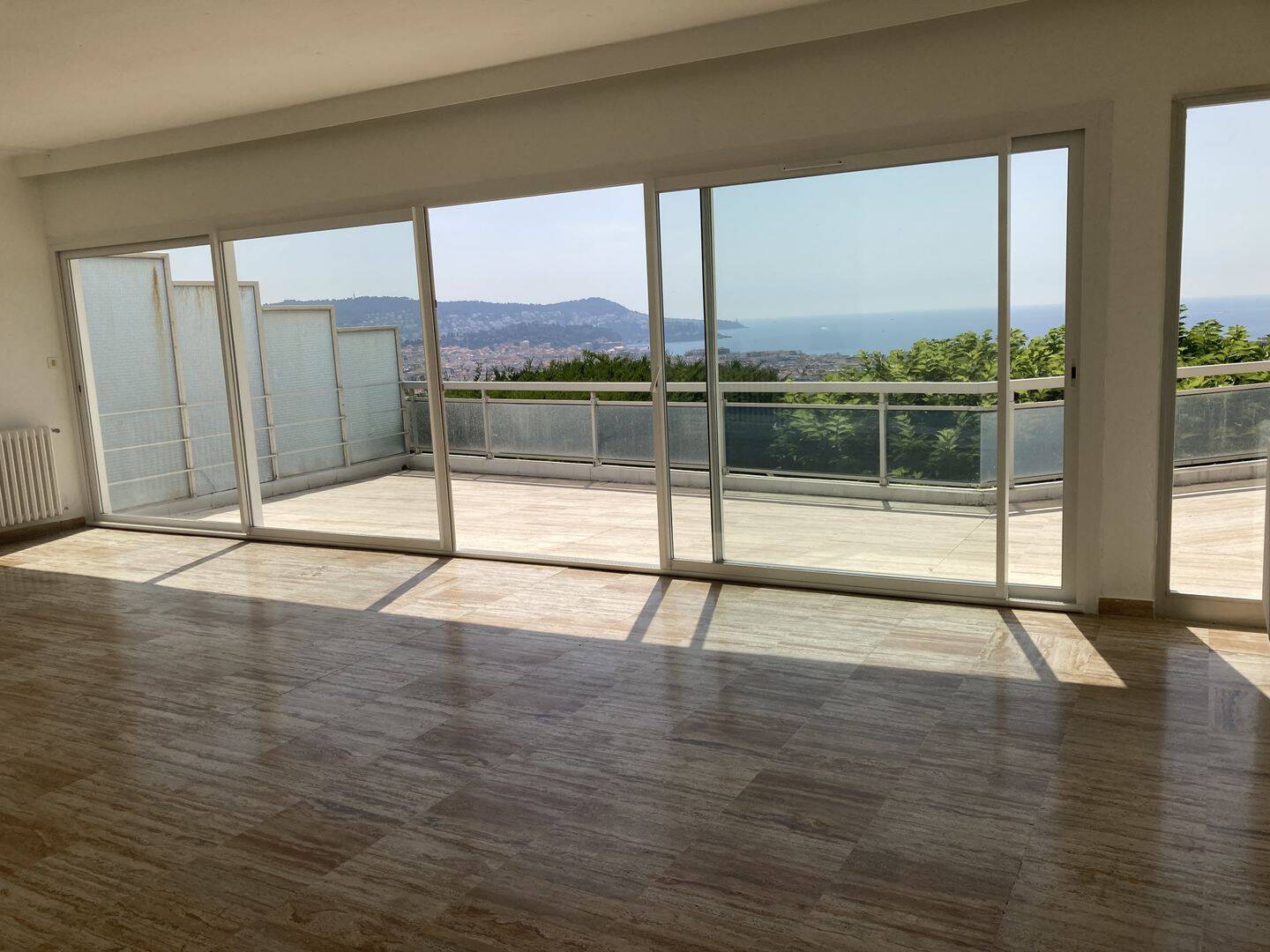VILLA D'EXCEPTION AU COEUR DE NICE — 10