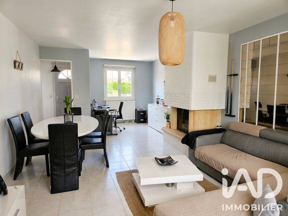 Maison 5 pièces 120 m² · à Breteuil · 120 m² · 254 000 €