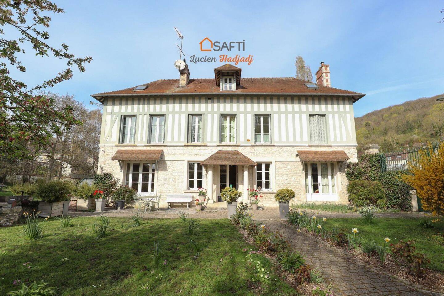 Maison 9 pièces 258 m² · à Vernon · 258 m² · 995 000 €