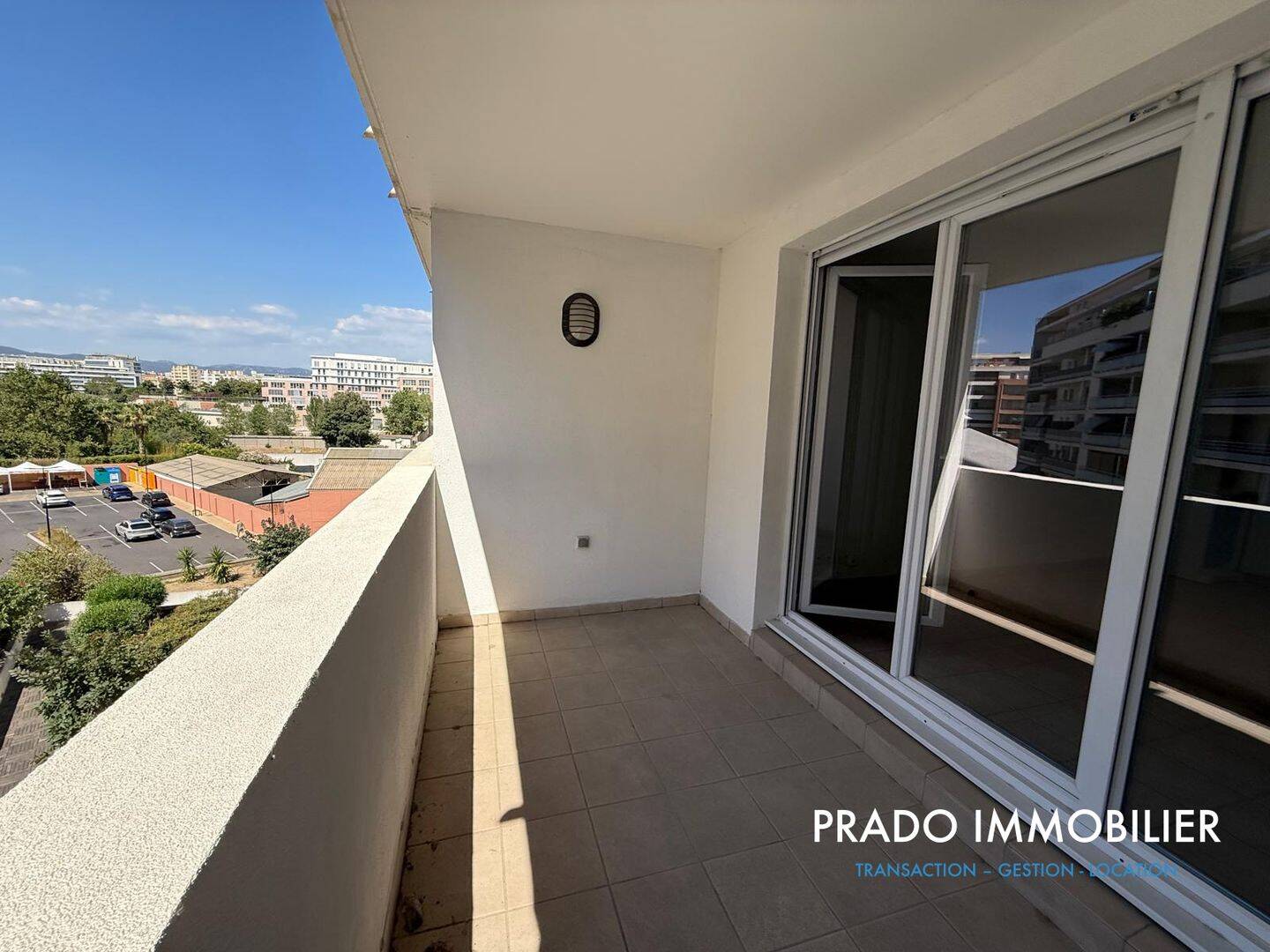 Appartement 3 pièces 60 m² · à Marseille 8ème Arrondissement · 59,6 m² · 280 000 €