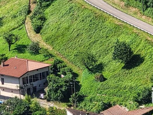 Maison à vendre 179 000 € 4 pièces 2 chambres 93 m² 2 110 m² de terrain Cerdon 01450