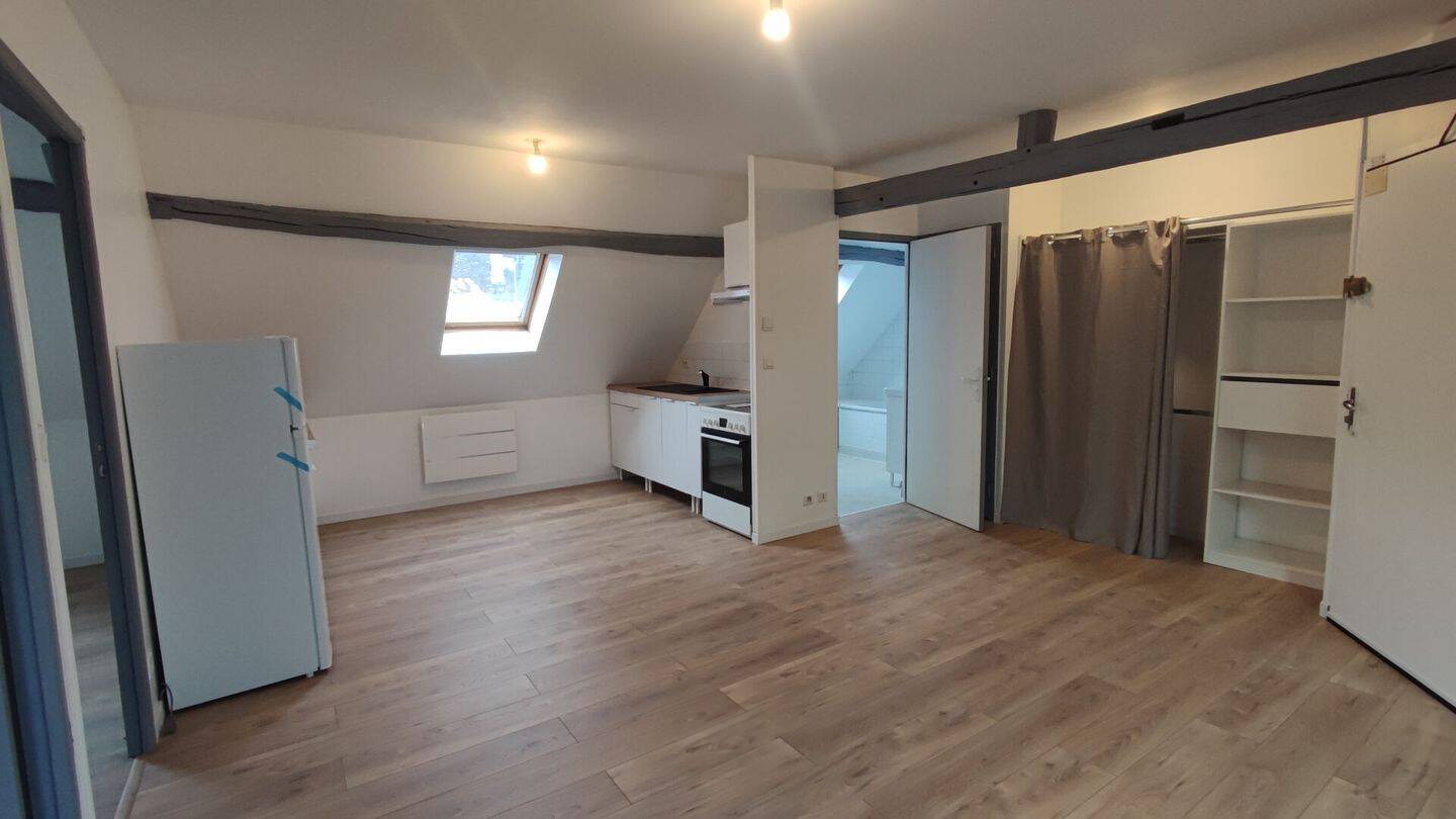 Appartement 3 pièces 42 m² · à Noailles · 42 m² · 720 €
