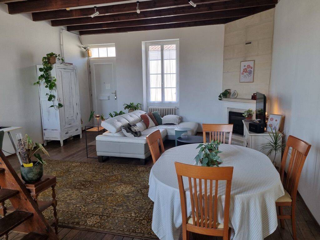 Maison 4 pièces 66 m² · à Cognac · 66 m² · 750 €