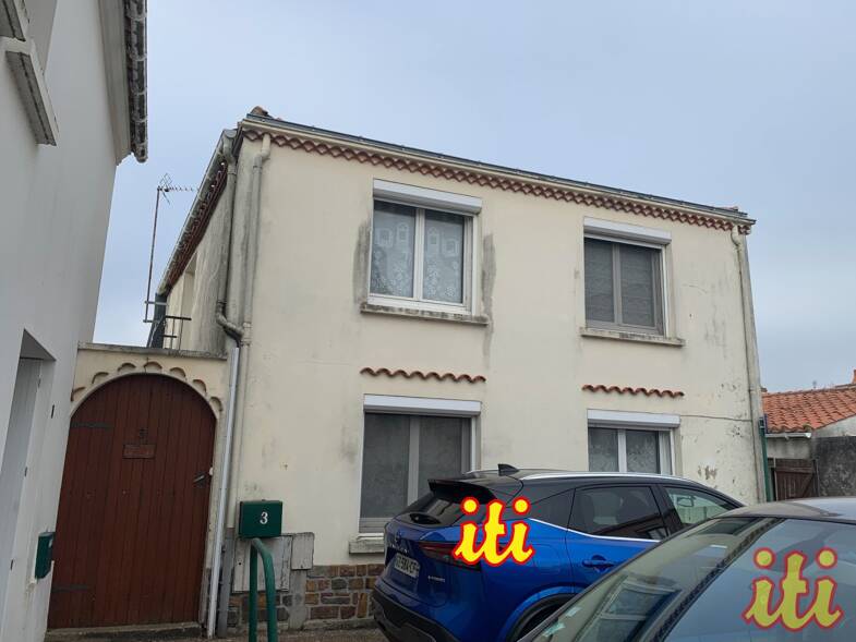 Maison à vendre 198 300 € 3 pièces 2 chambres 73 m² 111 m² de terrain Les Sables d Olonne 85340