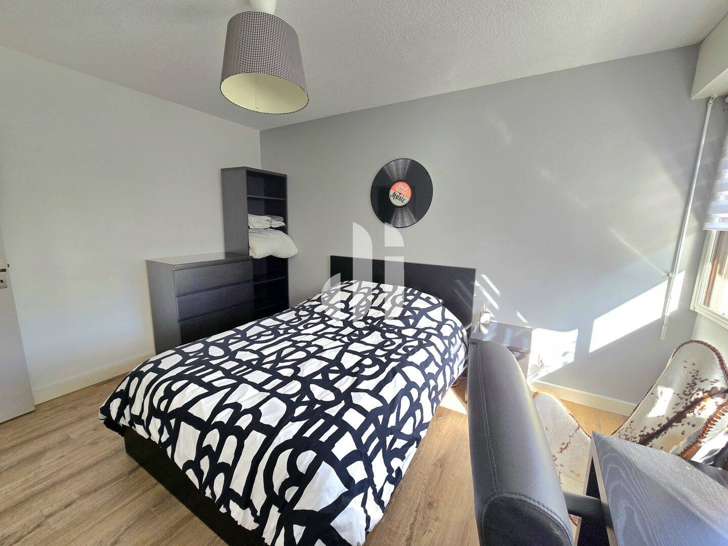 1 pièce 32 m² · à Gradignan · 31,9 m² · 570 €/mois
