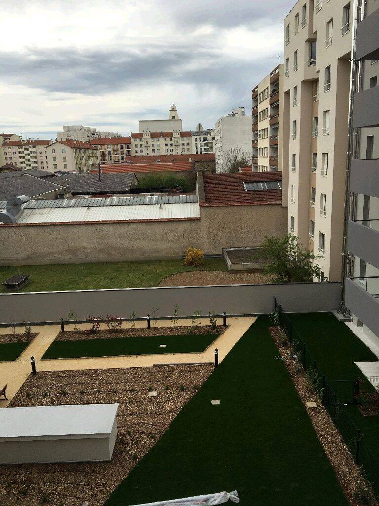 70 VERLAINE / 95 TOLSTOI — 9