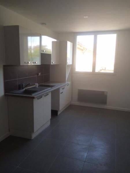 Appartement 2 pièces 37 m² · à Saint-Priest · 37 m² · 599 €