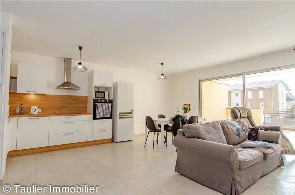 Appartement 3 pièces 74 m² · à Saint-Marcellin · 74 m² · 950 €/mois