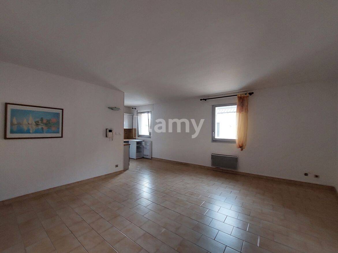 Appartement 2 pièces 53 m² · à Alès · 53,3 m² · 457 €/mois
