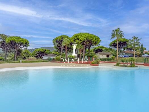 Chalet à vendre 419 000 € 3 pièces 2 chambres 62 m² 319 m² de terrain Gassin 83580