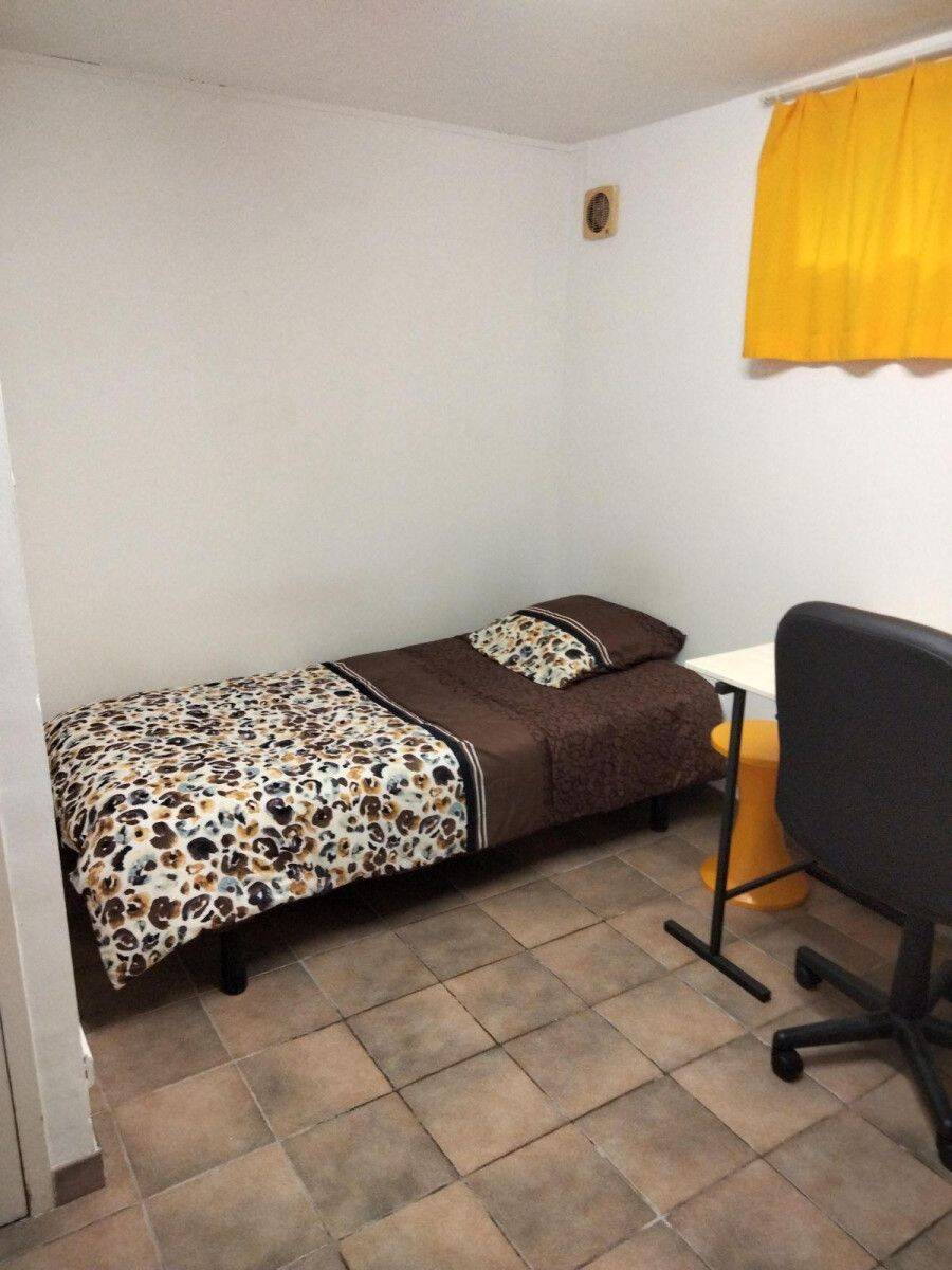 Appartement 1 pièce 10 m² · à Salouël · 10 m² · 300 €