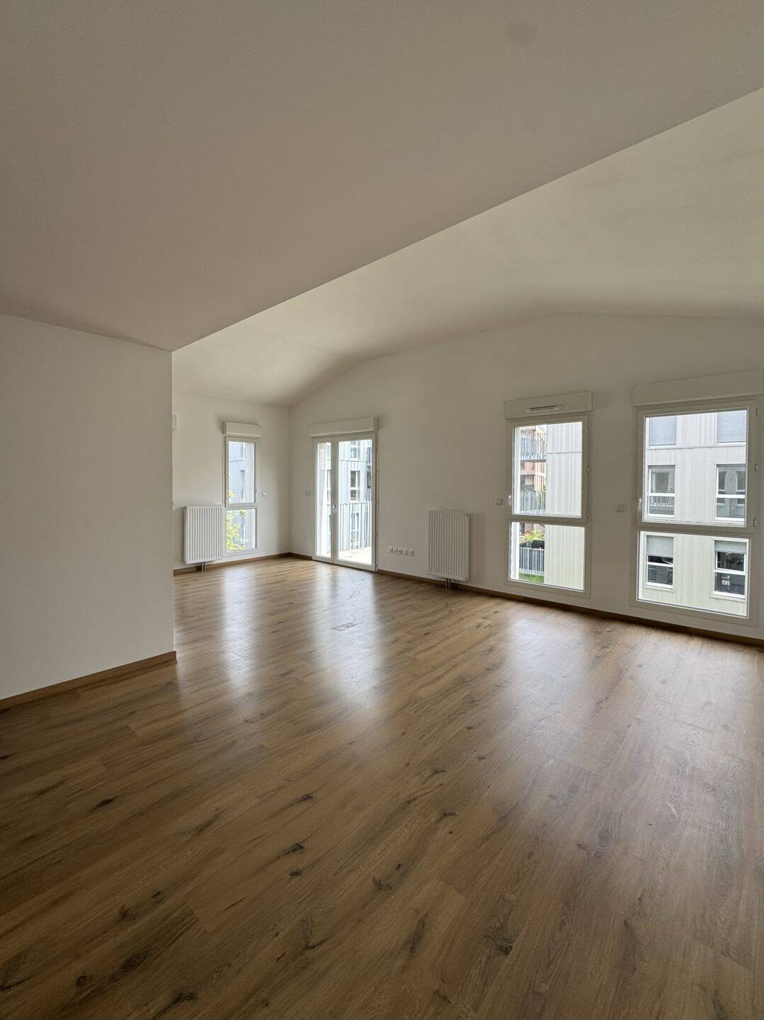 Appartement 5 pièces 101 m² · à Saint-André-lez-Lille · 101,4 m² · 384 083 €