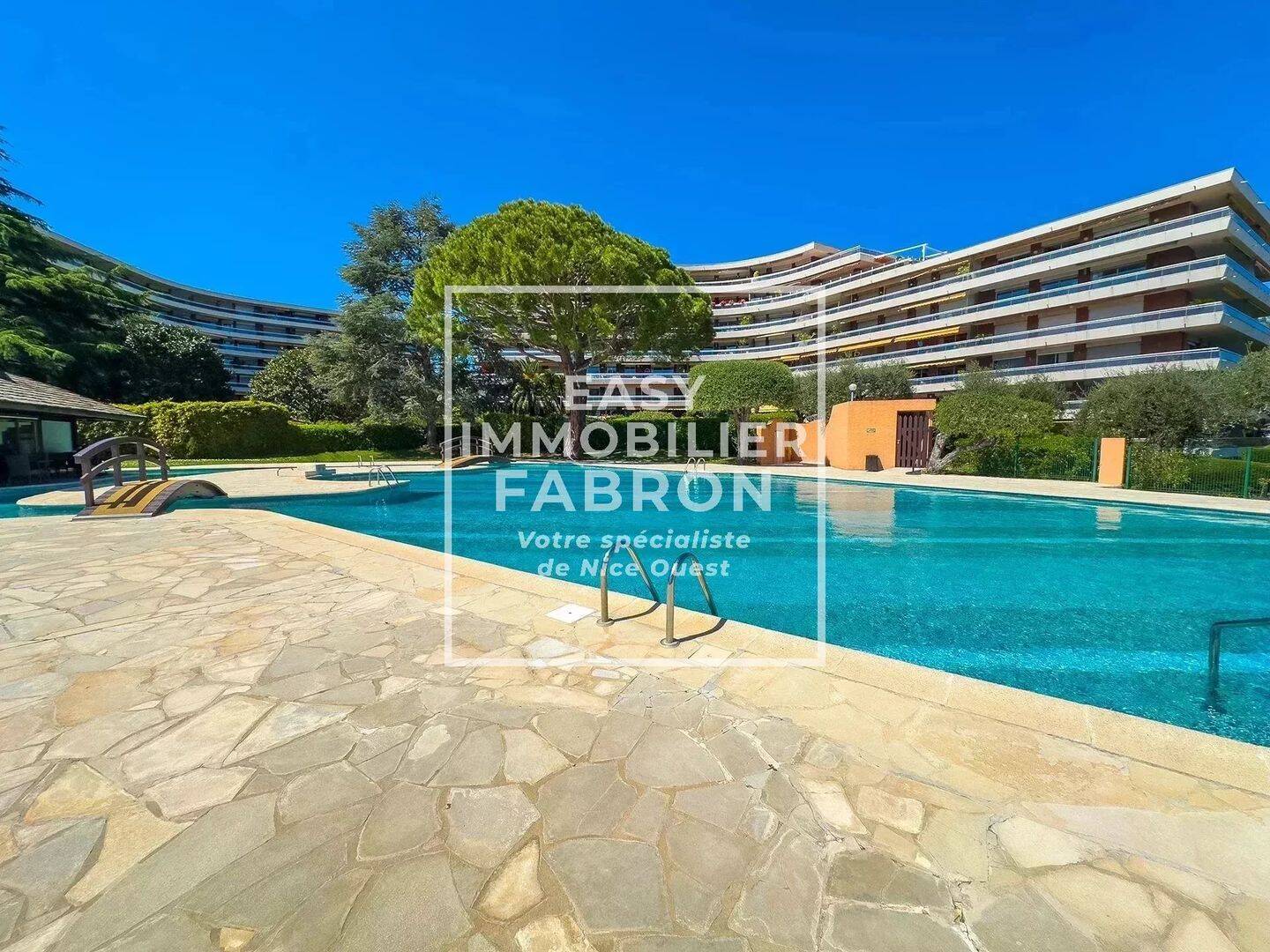Appartement 2 pièces 58 m² · à Nice · 57,5 m² · 379 000 €