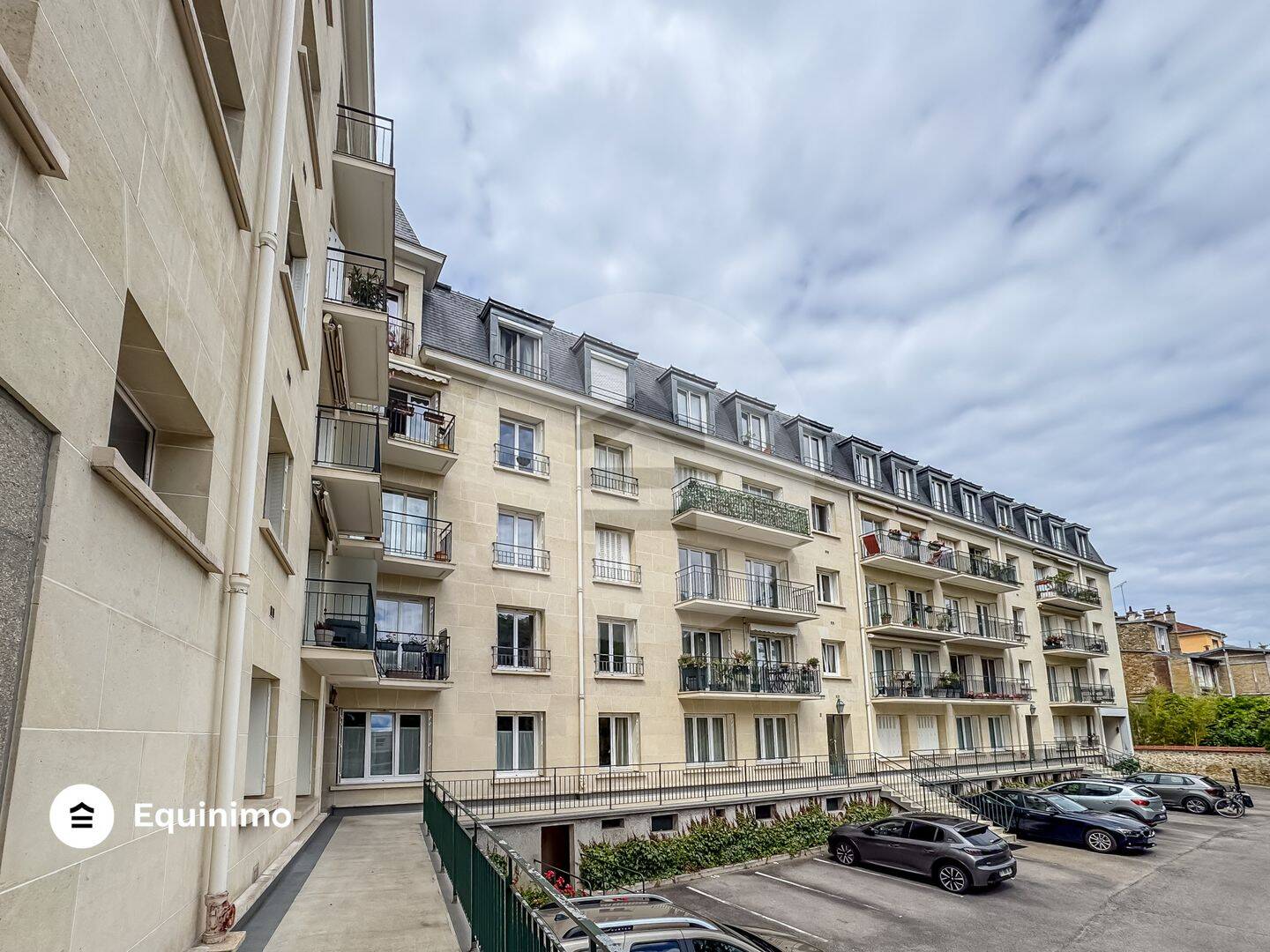 Appartement 3 pièces 95 m² · à Versailles · 95 m² · 678 900 €