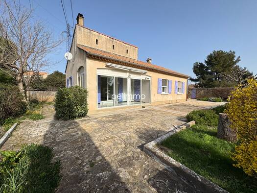 Maison de plain-pied à vendre 324 900 € 4 pièces 3 chambres 80 m² 736 m² de terrain Chiron-Saint Suspi Miramas 13140