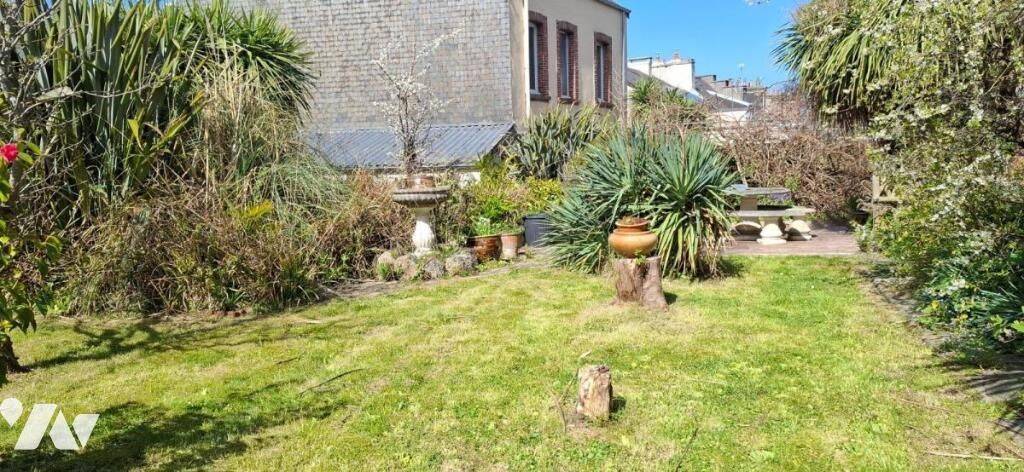 Maison 7 pièces 137 m² · à Cherbourg-en-Cotentin · 137 m² · 294 999 €