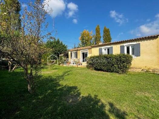 Maison de plain-pied à vendre 275 000 € 4 pièces 3 chambres 100 m² Régusse 83630