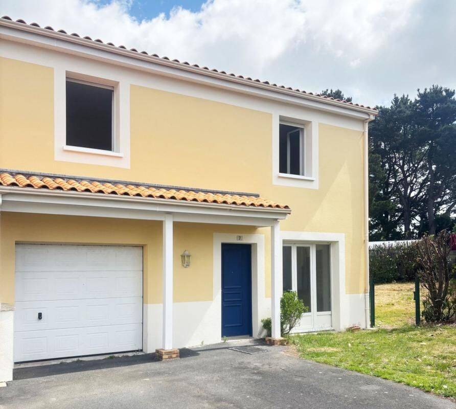 Maison 5 pièces 95 m² · à Aigrefeuille-sur-Maine · 95 m² · 239 000 €