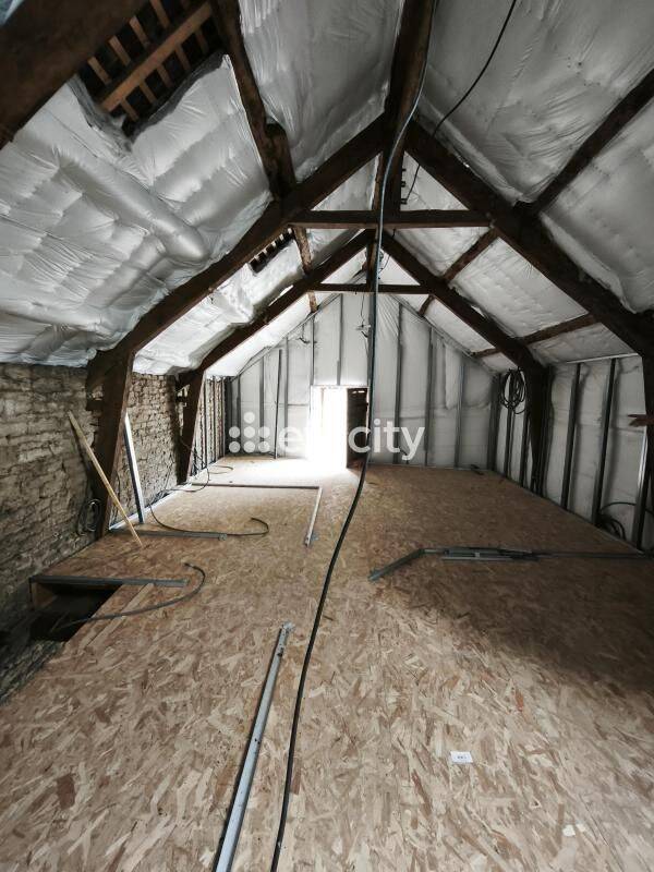 Maison 3 pièces 200 m² · à Plouasne · 200 m² · 96 600 €