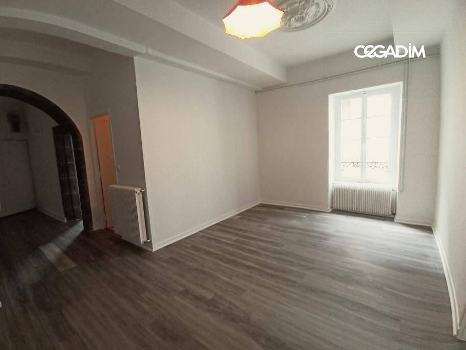 Appartement 3 pièces 65 m² · à Clermont-Ferrand · 65 m² · 640 €