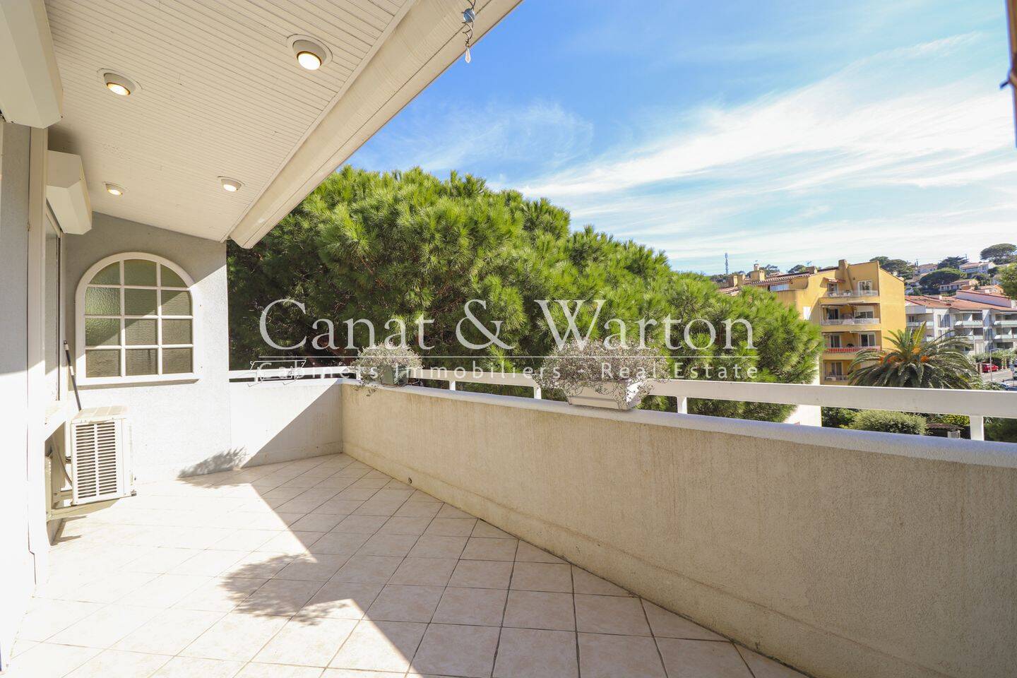 Appartement 4 pièces 99 m² · à Cavalaire-sur-Mer · 99 m² · 470 000 €