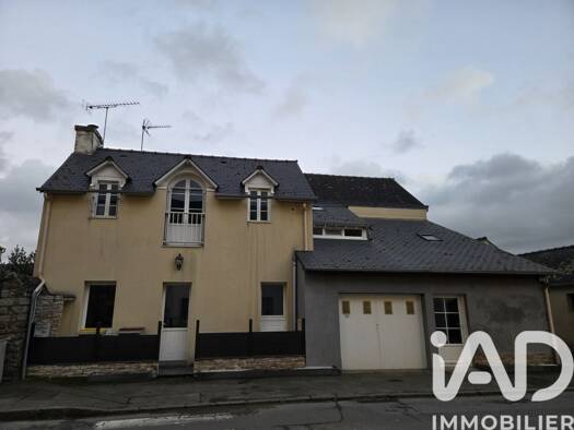 Maison à vendre 254 000 € 5 pièces 2 chambres 82 m² Saint-Jouan-des-Guérets 35430