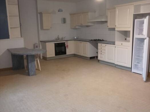 Maison à louer 800 € 4 pièces 3 chambres 115 m² Saint Médard Fontenay-le-Comte 85200