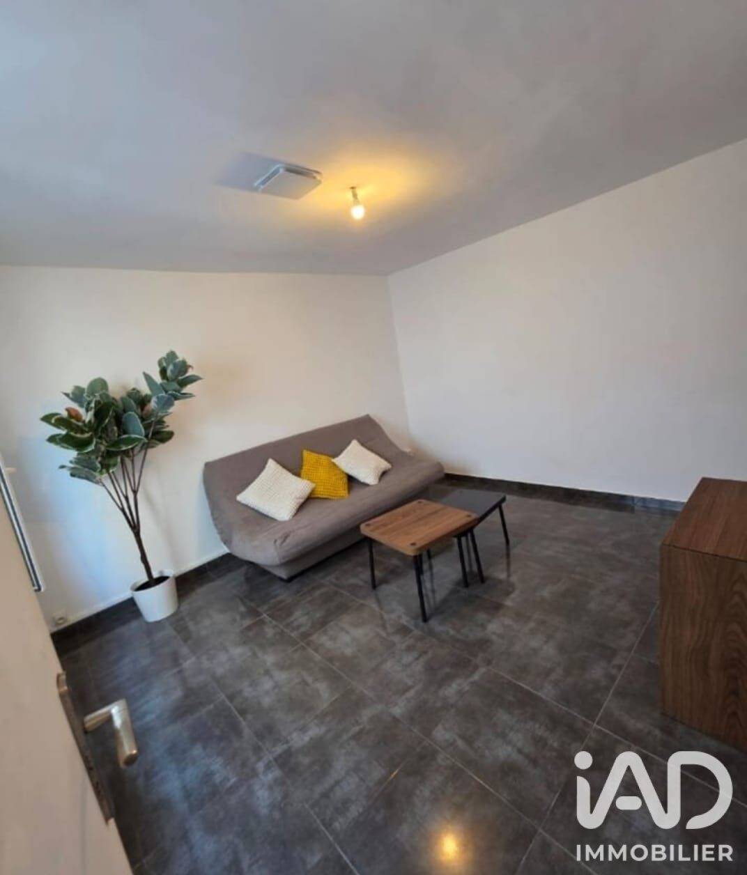 Appartement 1 pièce 25 m² · à Marseille 11ème Arrondissement · 25 m² · 660 €