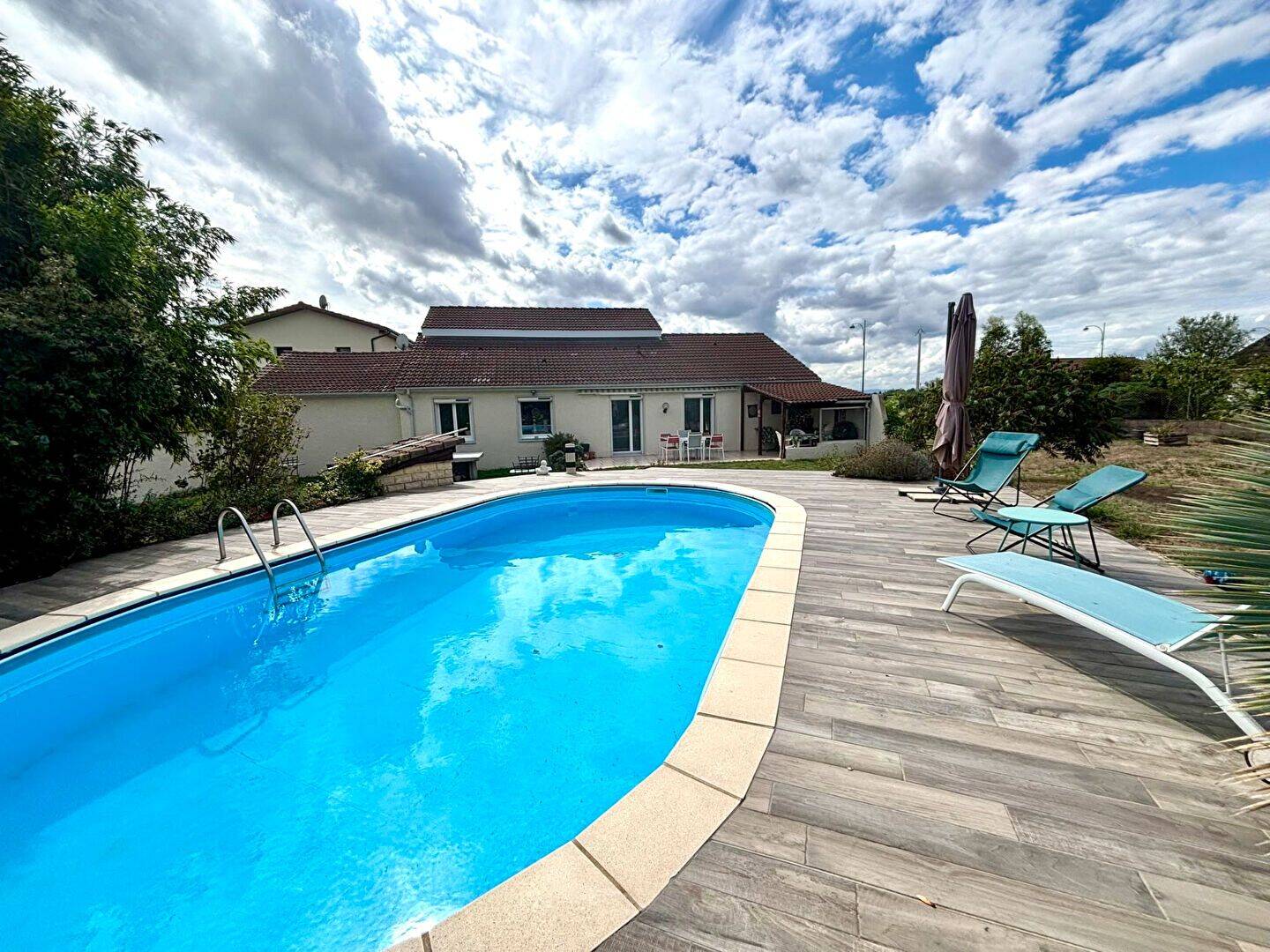 Maison 6 pièces 172 m² · à Balan · 172,3 m² · 440 000 €