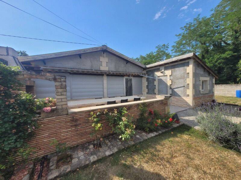 Maison 5 pièces 140 m² · à Vertheuil · 140 m² · 208 000 €